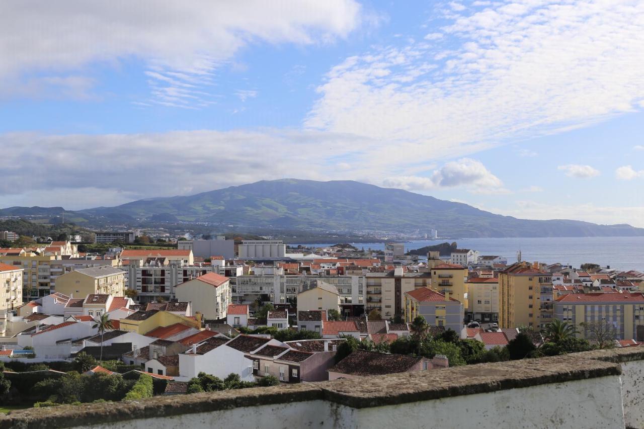 City Center, 200 Meters To Marina, Walk To Everything, Private Yard And Garden ポンタ・デルガダ エクステリア 写真